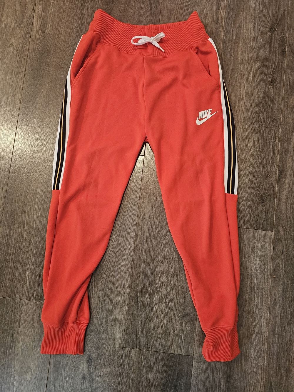 Nike Women Set- Joggers With Hoodie Zip-up - Picture 5 of 8
